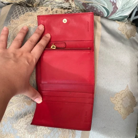 Wallet - Picture 2 of 4